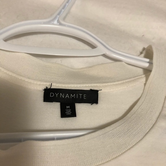 White blouse - Picture 2 of 3